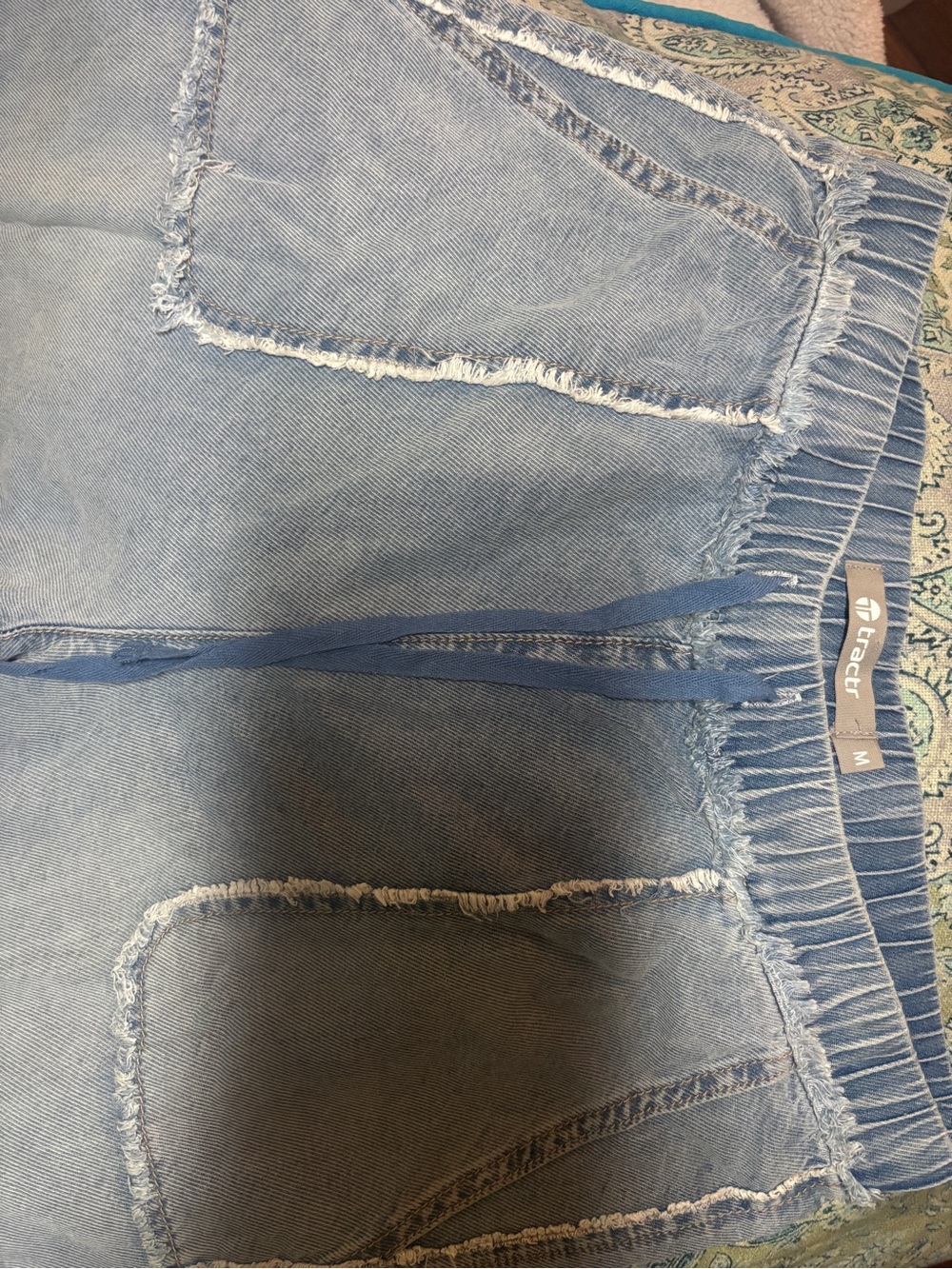 Tractr Women's Light Blue Distressed Denim Jogger Pants